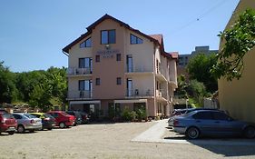 Vila Izvor